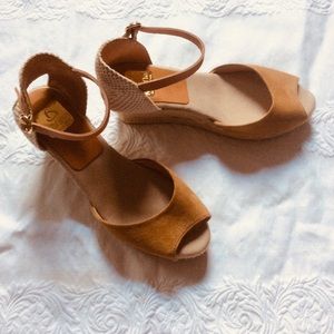 Kana Suede wedges